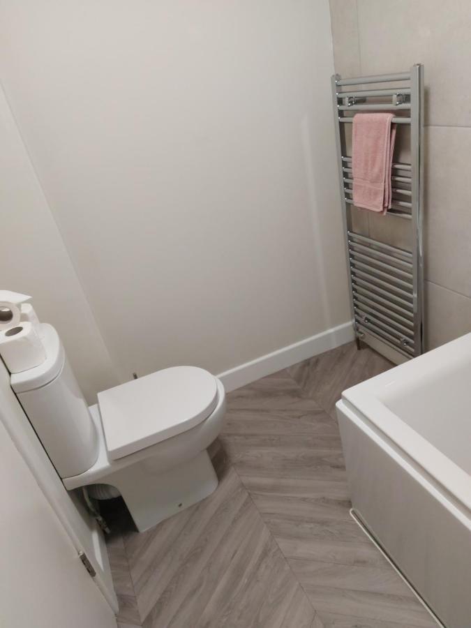 The Plaza Suites High St Bangor 外观 照片